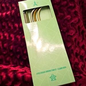 Jeffree Star Reusable  4 PC Straws